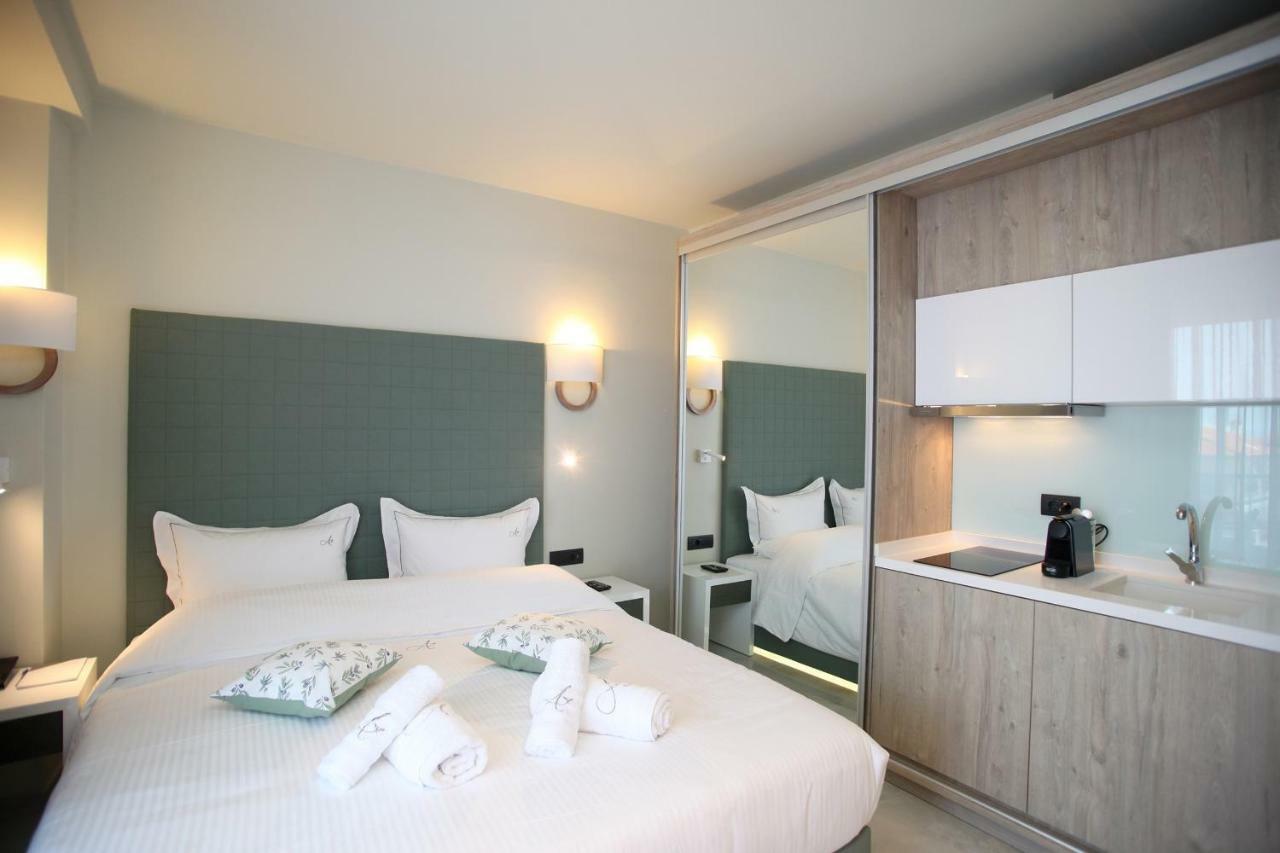 Athinais Luxury Apartments Hanioti Luaran gambar